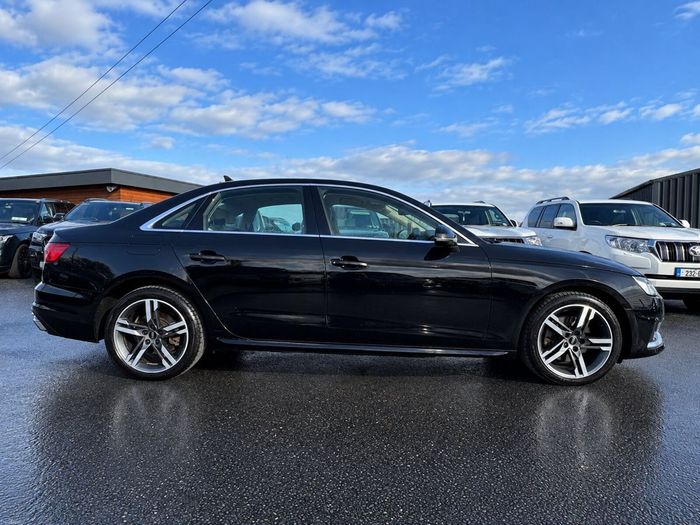 Audi A4 2022