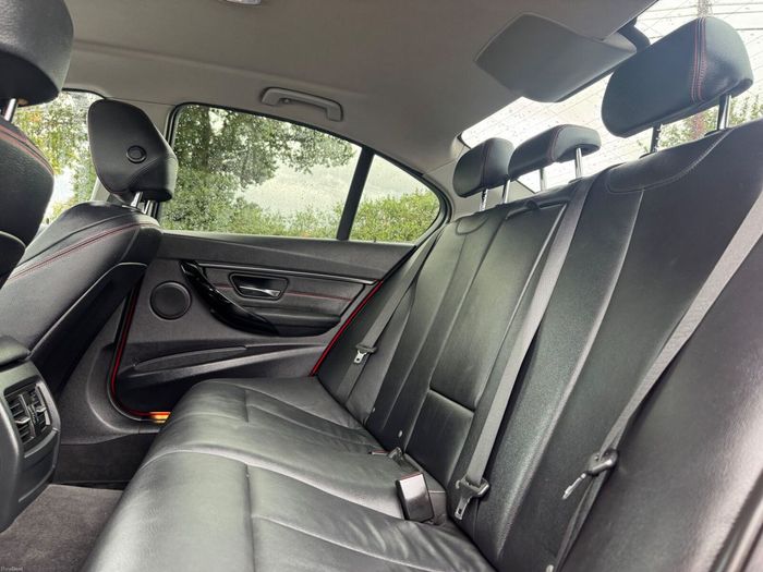 BMW 3 Series 2012