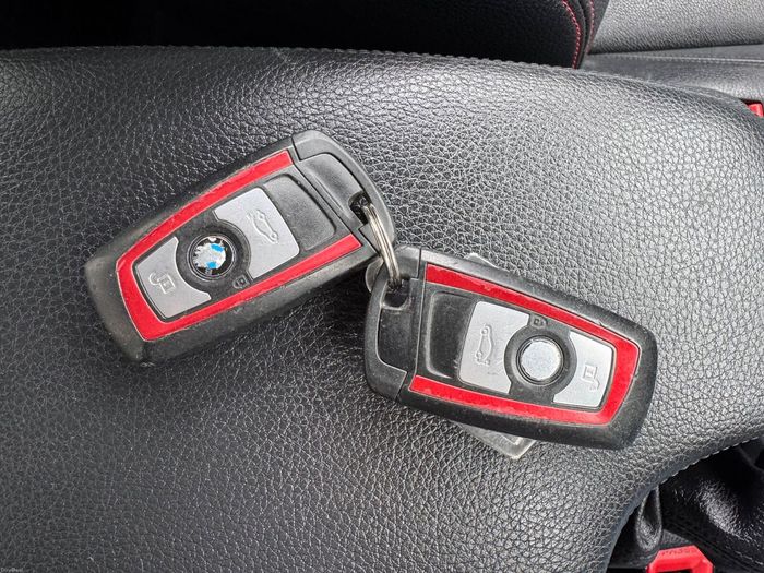 BMW 3 Series 2012