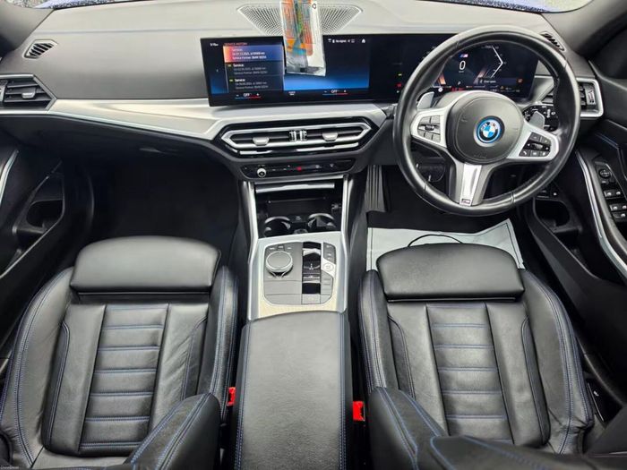 BMW 3 Series 2023