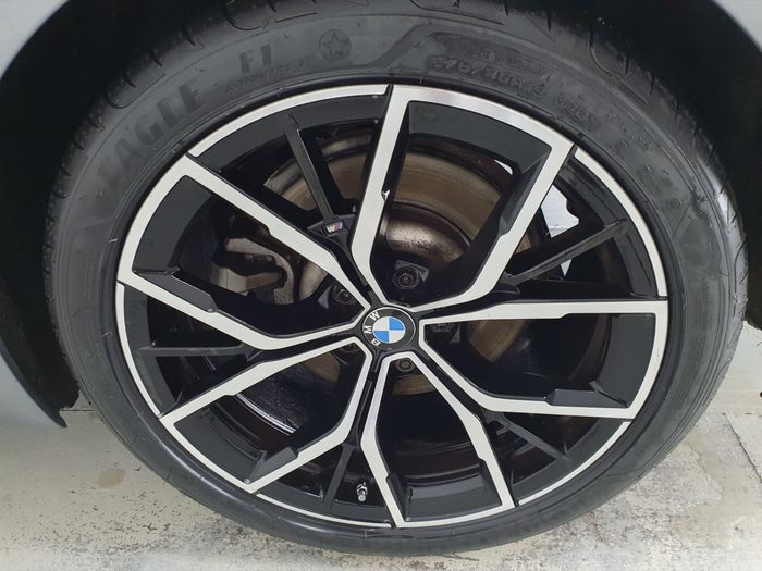 BMW 5 Series 2023