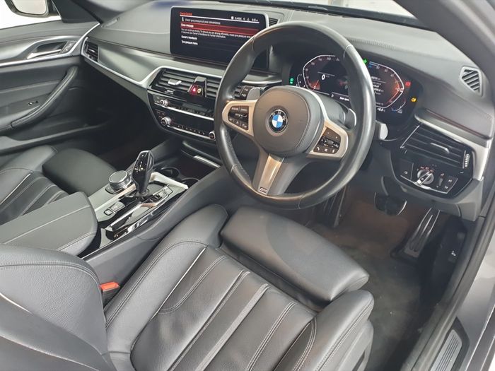 BMW 5 Series 2023