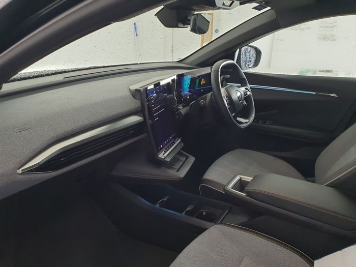 Renault Megane E-Tech 2024