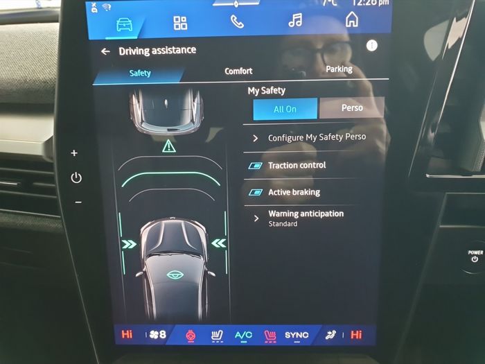 Renault Megane E-Tech 2024