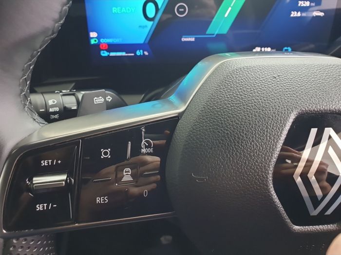 Renault Megane E-Tech 2024