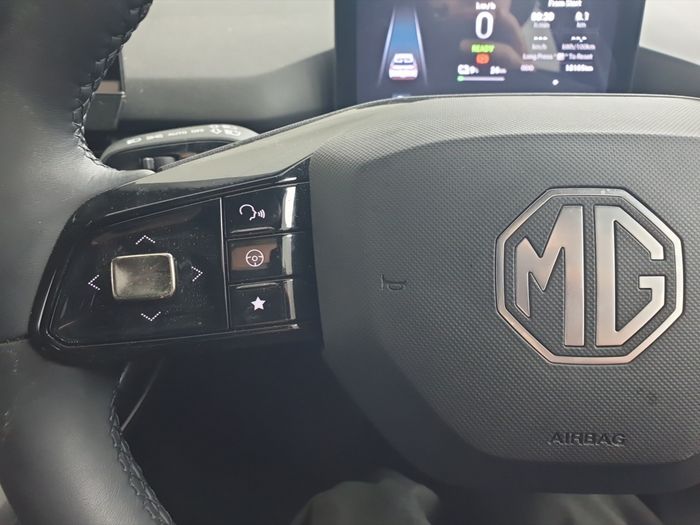 MG MG4 2023