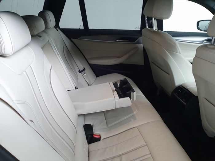 BMW 5 Series 2020
