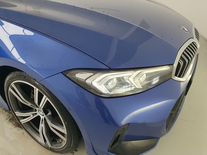 BMW 3 Series 2023
