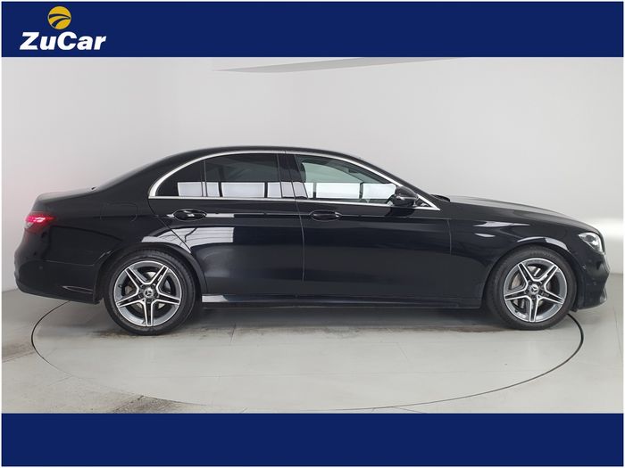 Mercedes-Benz E-Class 2022