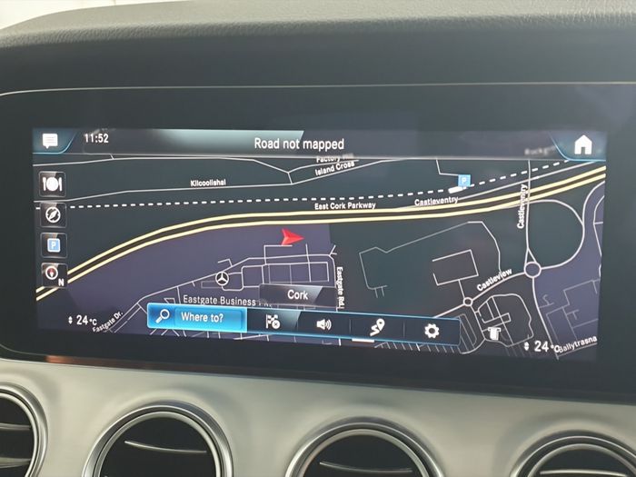 Mercedes-Benz E-Class 2022
