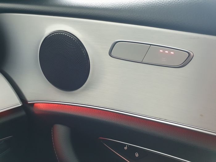 Mercedes-Benz E-Class 2022