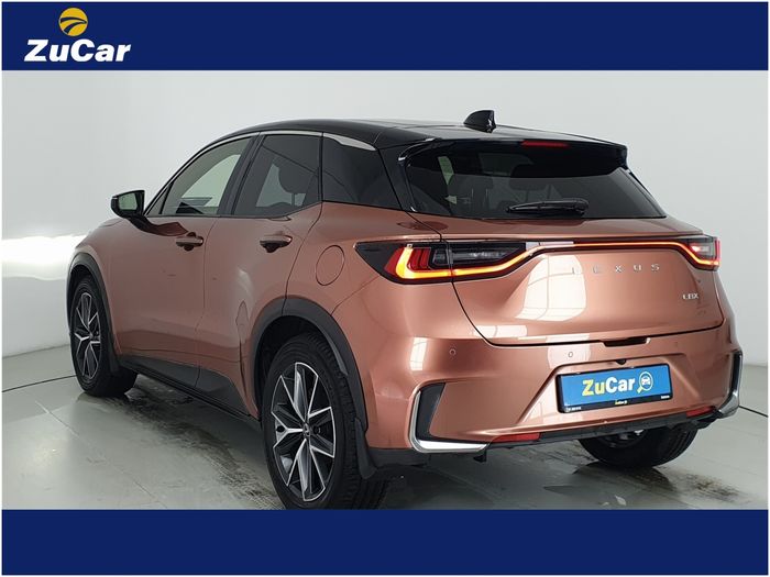 Lexus LBX 2024