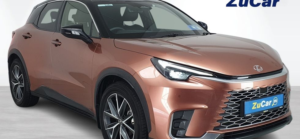 Lexus LBX 2024