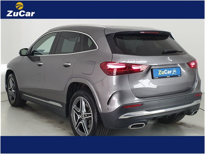 Mercedes-Benz GLA 2024