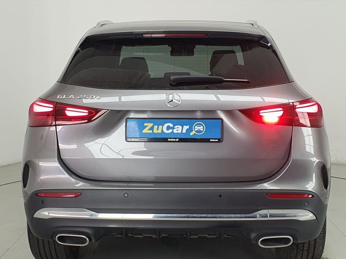 Mercedes-Benz GLA 2024