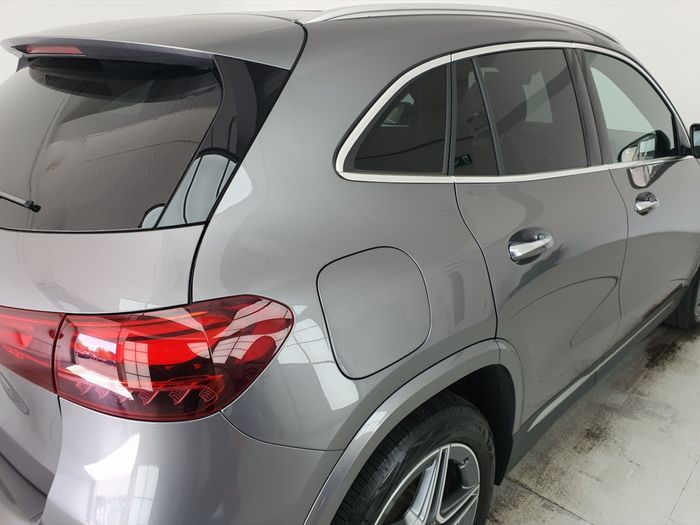 Mercedes-Benz GLA 2024