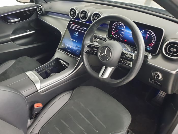 Mercedes-Benz C-Class 2025