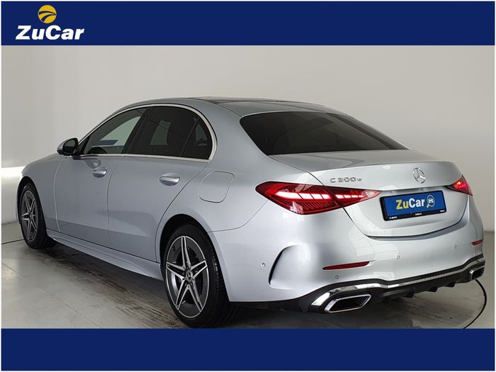 Mercedes-Benz C-Class 2024