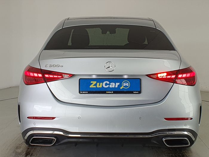 Mercedes-Benz C-Class 2024