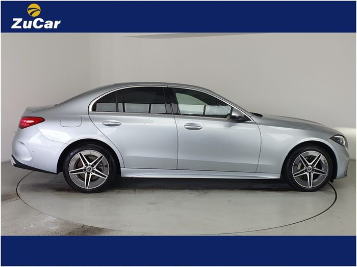 Mercedes-Benz C-Class 2024