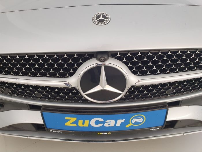 Mercedes-Benz C-Class 2024