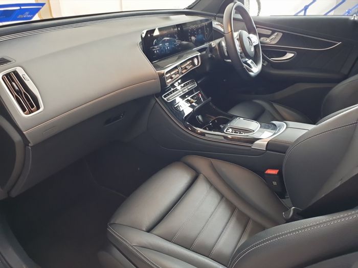 Mercedes-Benz EQC 2023