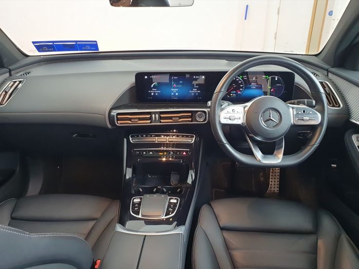 Mercedes-Benz EQC 2023