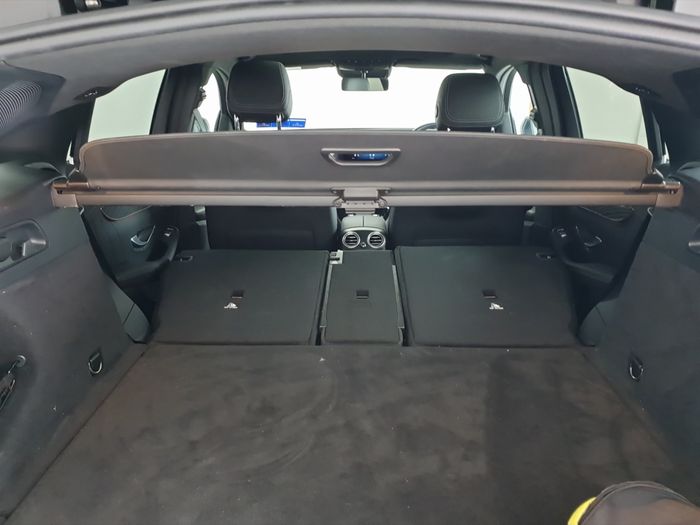 Mercedes-Benz EQC 2023