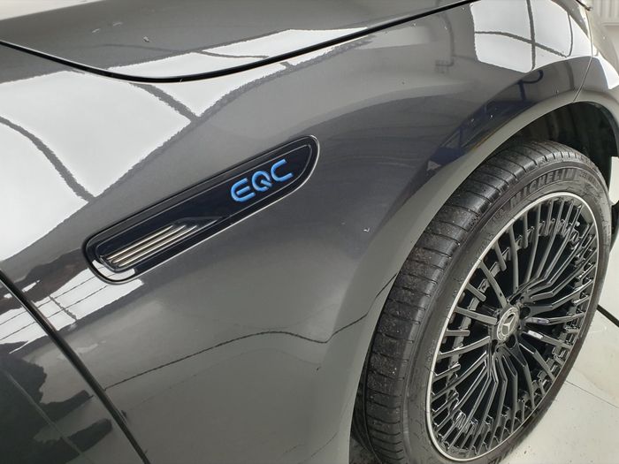 Mercedes-Benz EQC 2023