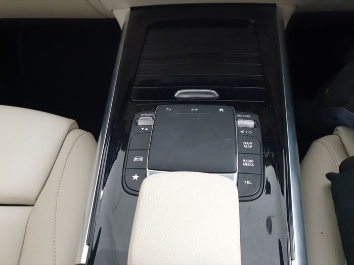 Mercedes-Benz GLA 2021