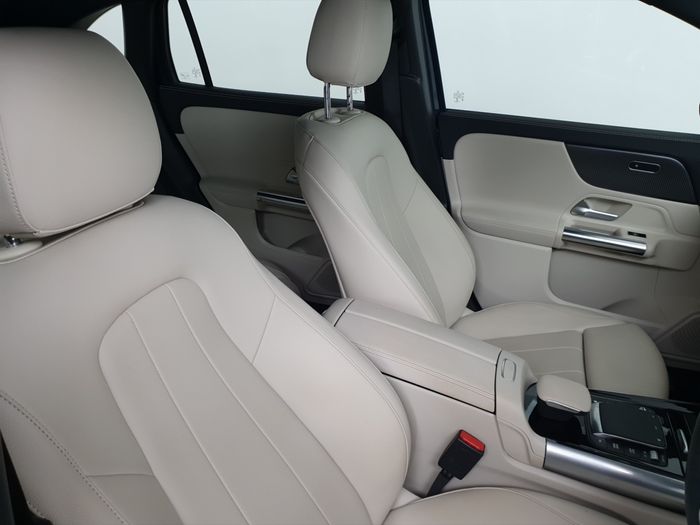 Mercedes-Benz GLA 2021