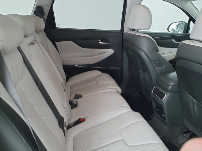 Hyundai Santa Fe 2022