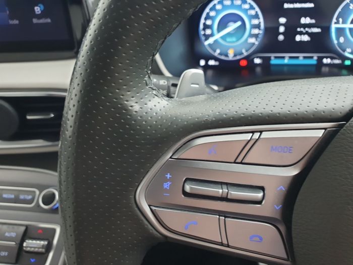 Hyundai Santa Fe 2022