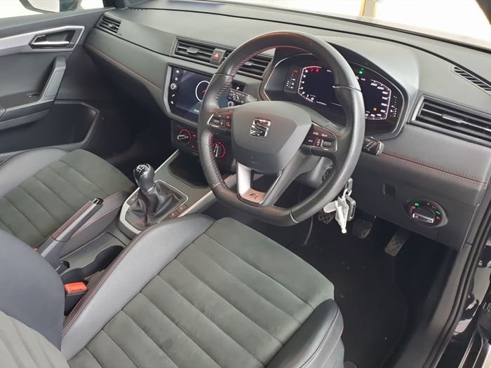 SEAT Arona 2021