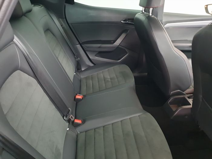 SEAT Arona 2021