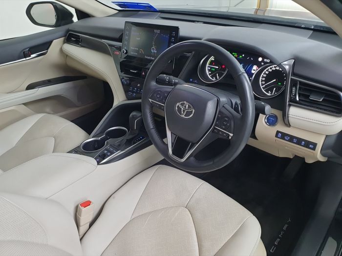 Toyota Camry 2023
