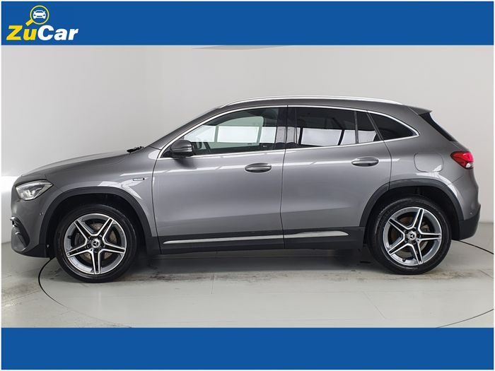 Mercedes-Benz GLA 2021