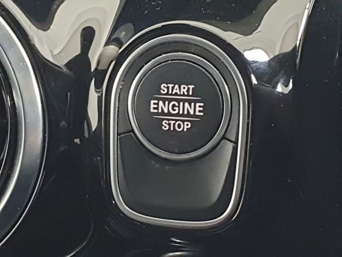Mercedes-Benz GLA 2021