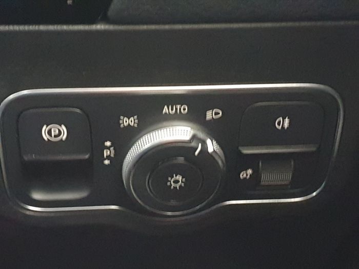 Mercedes-Benz GLA 2021