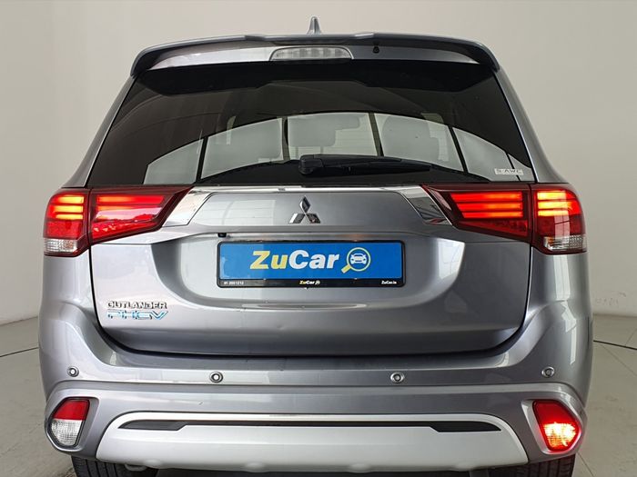 Mitsubishi Outlander 2020