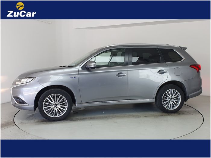 Mitsubishi Outlander 2020
