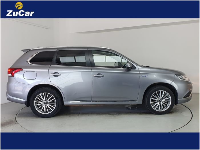 Mitsubishi Outlander 2020