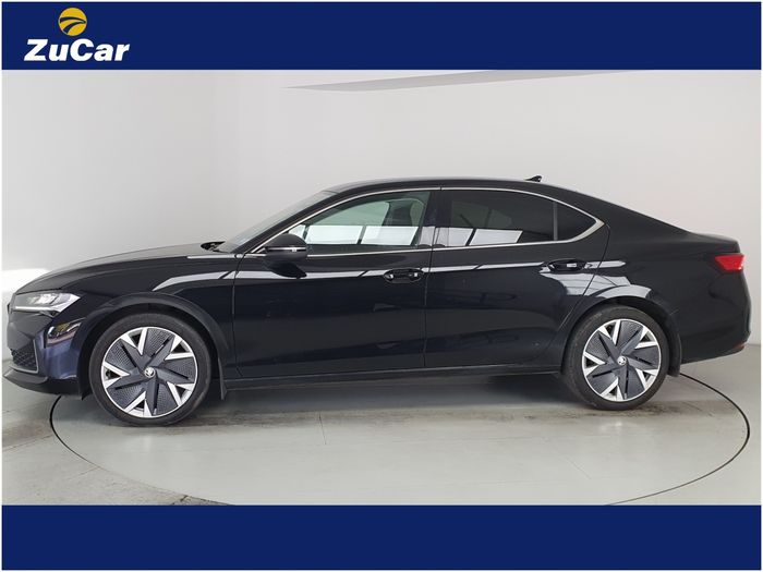 Skoda Superb 2025