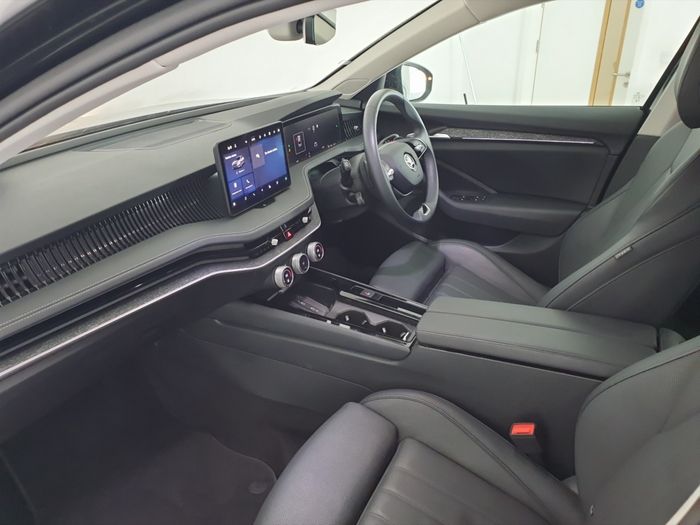 Skoda Superb 2025