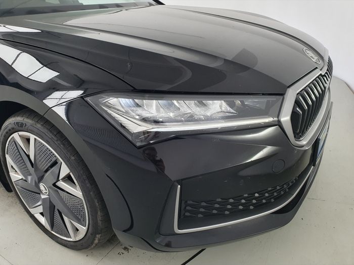 Skoda Superb 2025