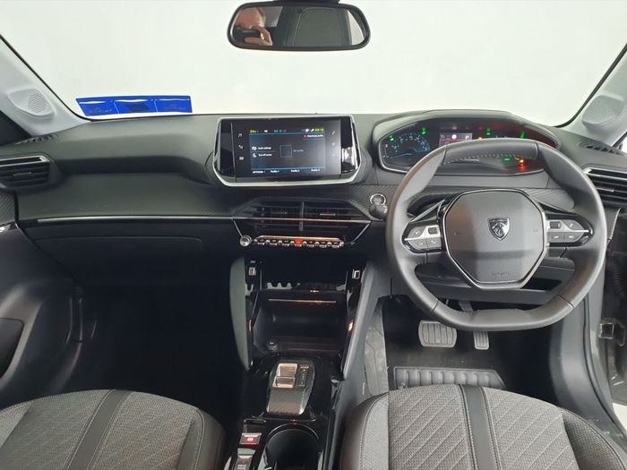 Peugeot 208 2024