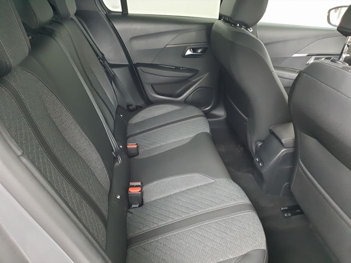 Peugeot 208 2024