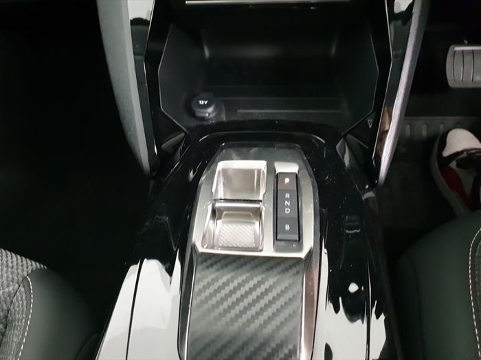 Peugeot 208 2024
