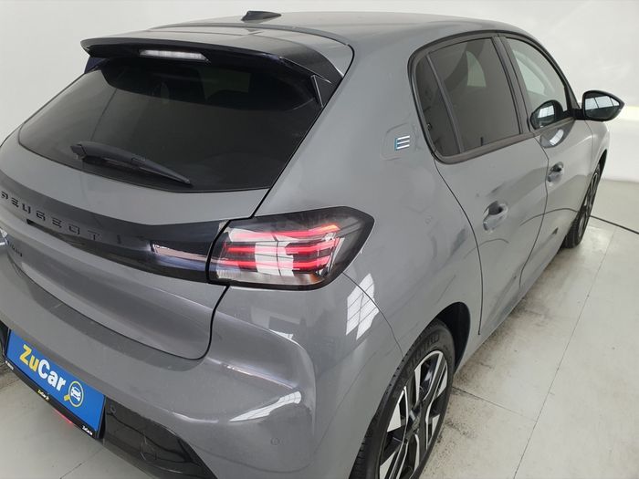 Peugeot 208 2024