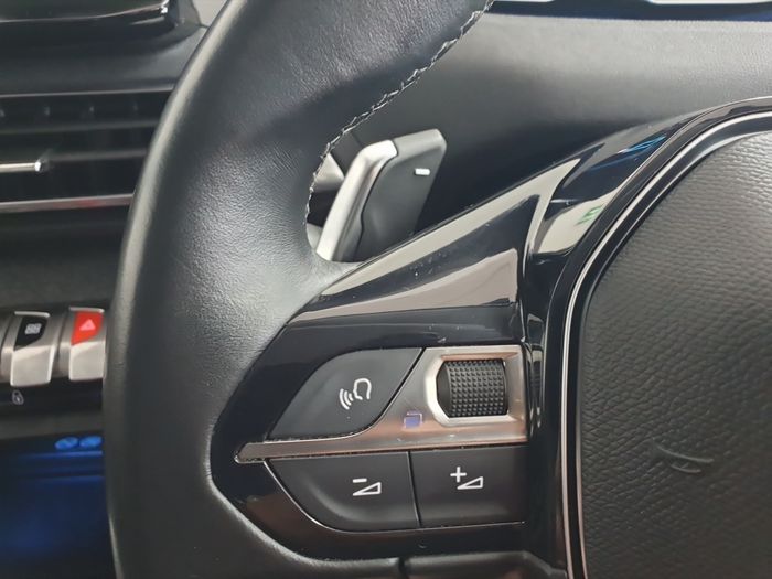 Peugeot 3008 2021